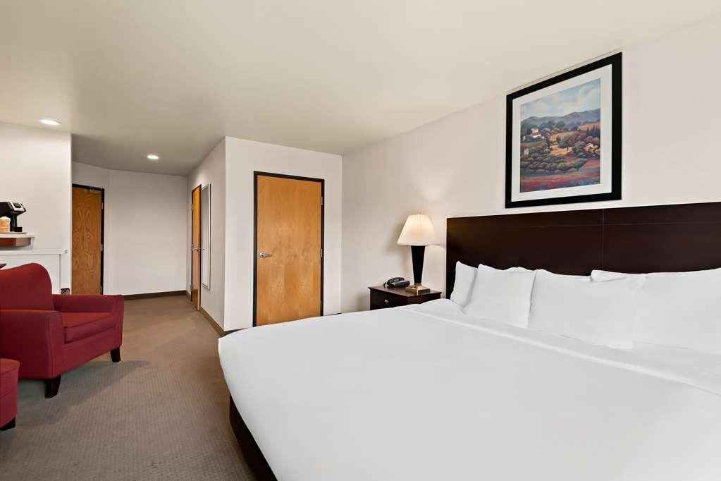 Comfort Inn & Suites Creswell Стая снимка